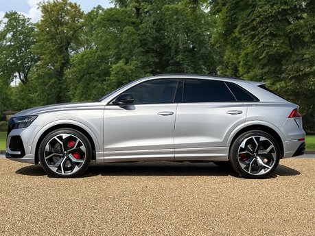 Audi Q8 RS VORSPRUNG TFSI QUATTRO MHEV 8