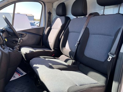 Vauxhall Vivaro 1.6 Vivaro 2900 CDTi ecoFLEX 23