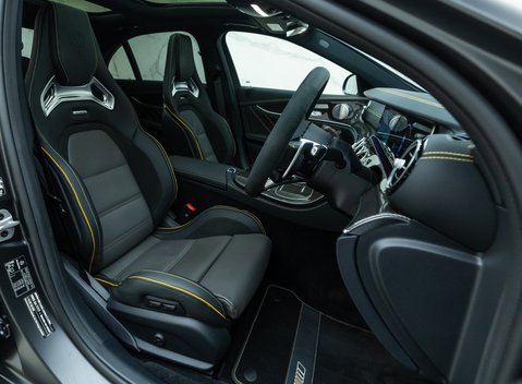 Mercedes-Benz E Class AMG E 63 S FINAL EDITION 14