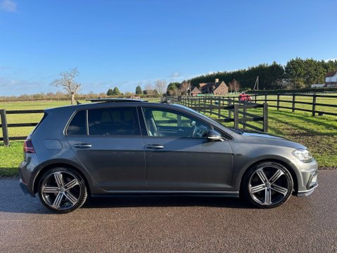 Volkswagen Golf 2.0 TSI BlueMotion Tech R DSG 4Motion Euro 6 (s/s) 5dr 4