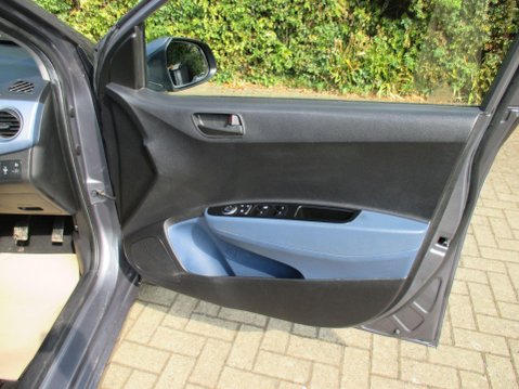 Hyundai i10 1.2 SE Euro 5 5dr 40