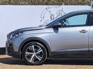 Peugeot 3008 PURETECH S/S ALLURE 5