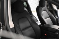 Tesla Model Y ModeL Y Long Range AWD 4WD 5dr 11