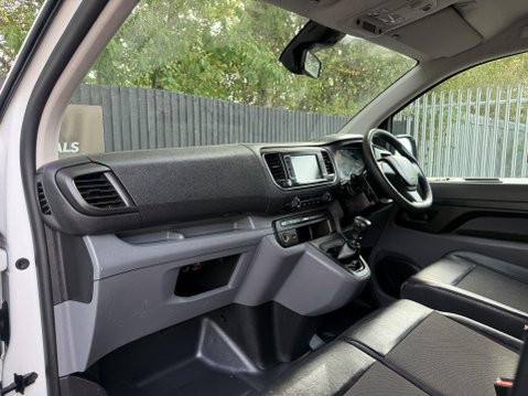 Peugeot Expert BLUEHDI PROFESSIONAL L1 19