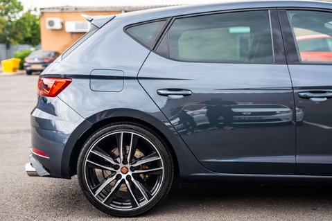 SEAT Leon 2.0 Leon Cupra Luxury 290 TSi Semi-Auto 5dr 54