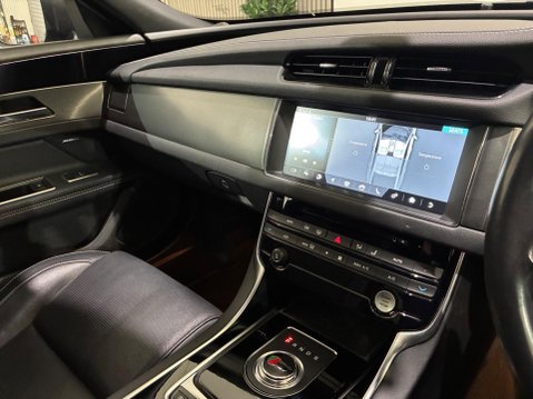 Jaguar XF 3.0d V6 S Auto Euro 6 (s/s) 4dr 42