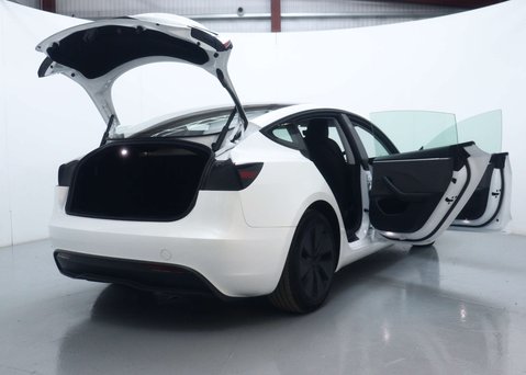 Tesla Model 3 Saloon 4dr Electric Auto RWD (208 ps) 56