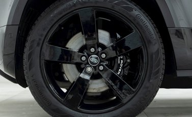 Land Rover Defender 110 V8 8
