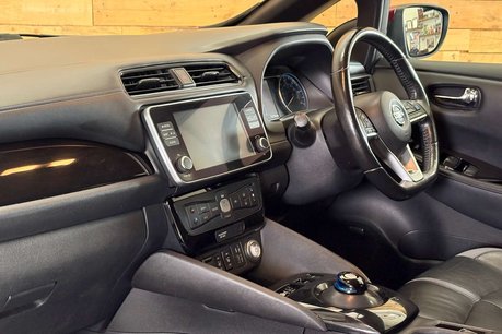 Nissan LEAF 40kWh Tekna Hatchback 5dr Electric Auto (150 ps) 57