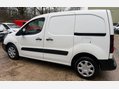 Peugeot Partner 1.6 BlueHDi 854 Professional Panel Van 5dr Diesel Manual L1 (112 g/km, 100 17