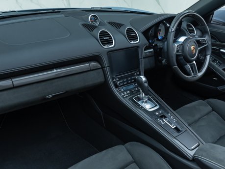 Porsche 718 BOXSTER GTS PDK 