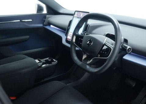 Volvo Ex30 Single Motor Extended Range 69kWh Plus SUV 5dr Electric Auto (272 ps) 38