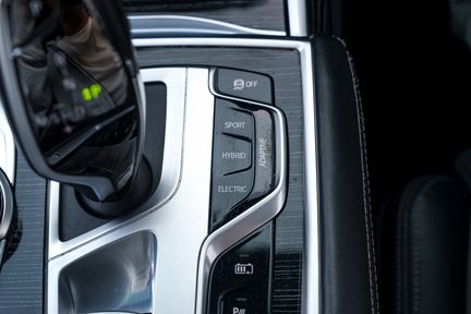 BMW 7 Series 745LE XDRIVE M SPORT PHEV 25