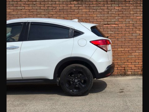 Honda HR-V 1.5 HR-V SE Navi i-VTec CVT 5dr 13
