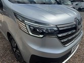 Renault Trafic Crew Cab AUTO LWB L2H1 Low Roof Sport LI30 Air Con Nav EURO 6 7