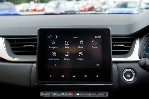 Renault Captur TECHNO E-TECH 24