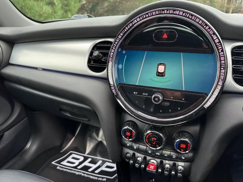 Mini Hatch 2.0 John Cooper Works Euro 6 (s/s) 3dr 25