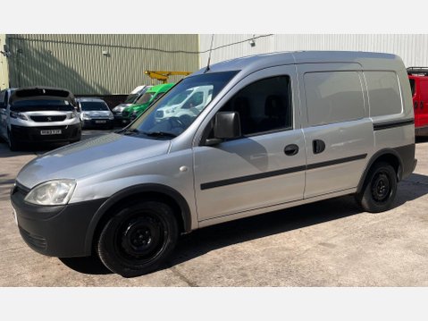 Vauxhall Combo 1.3 CDTi 1700 16v Panel Van 3dr Diesel Manual (134 g/km, 69 bhp) 18
