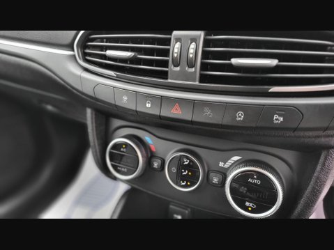 Fiat Tipo CROSS 26