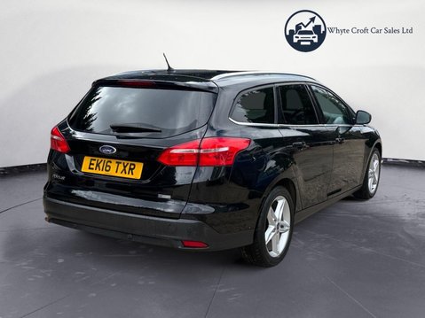 Ford Focus 1.0T EcoBoost Zetec Euro 6 (s/s) 5dr 8