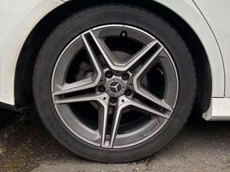 Mercedes-Benz A Class 1.5 A180d AMG Line Hatchback 5dr Diesel 7G-DCT Euro 6 (s/s) (116 ps) 9