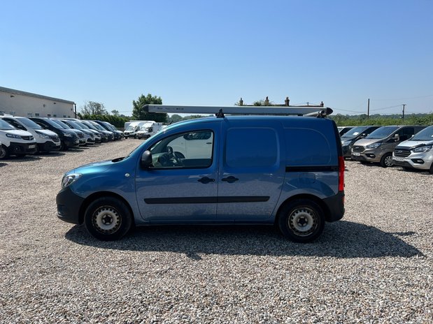 Mercedes-Benz Citan LWB L2H1 Low Roof Professional EURO 6 NO VAT 1