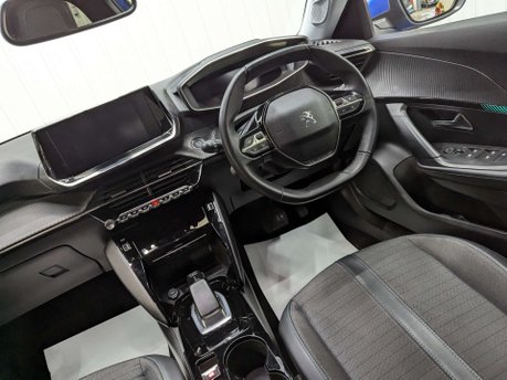 Peugeot 2008 2008 Allure Premium EV 5dr 47