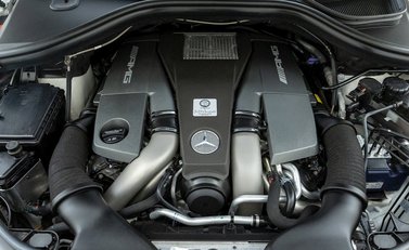 Mercedes-Benz GLE 63 S 4MATIC Night Edition 29