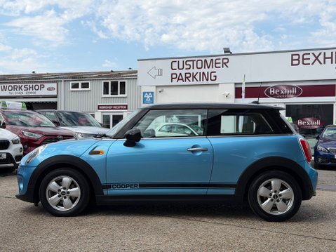 Mini Hatch COOPER 11