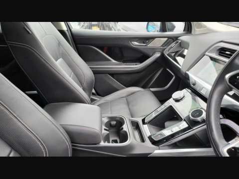 Jaguar I-Pace HSE 36
