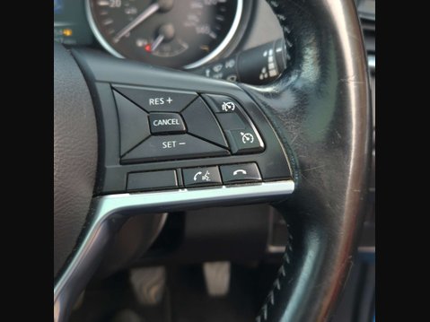 Nissan Qashqai 1.5 Qashqai N-Connecta dCi 5dr 30
