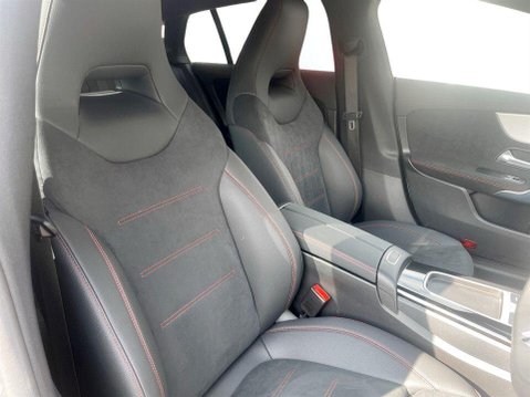 Mercedes-Benz CLA Class 1.3 CLA200h MHEV AMG Line (Executive) Shooting Brake 5dr Petrol Hybrid 7G-D 11