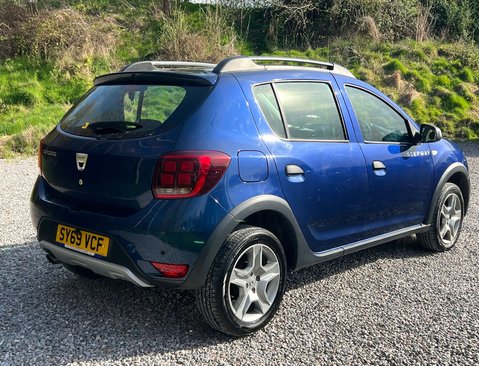 Dacia Sandero 0.9 Sandero Stepway Comfort TCe 5dr 3