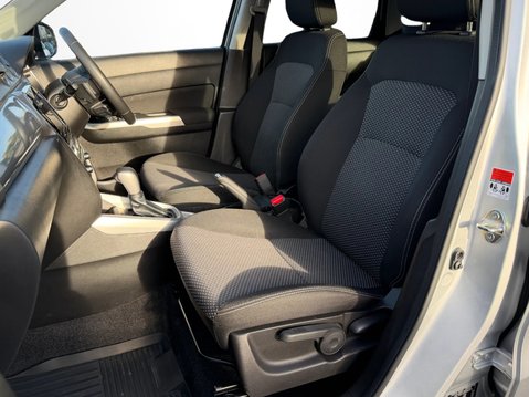 Suzuki Vitara 1.6 SZ-T 5dr Auto 21