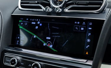 Bentley Bentayga V8 AZURE EWB First Edition 33