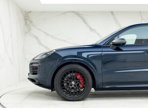 Porsche Cayenne GTS Coupé 28