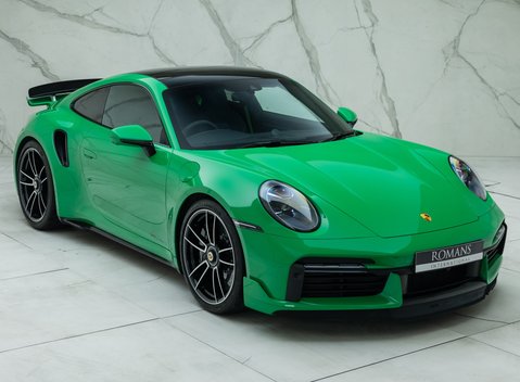 Porsche 911 Turbo S (992) 11