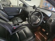 Nissan Qashqai 2.0 dCi Tekna Auto 4WD Euro 5 5dr (AVM) 10