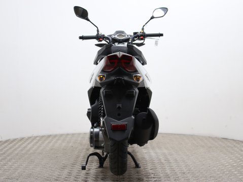 SYM Jet JET 4 RX 125 E5 PRE-REGISTERED. 11