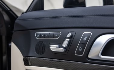 Mercedes-Benz SL Class SL63 AMG 37