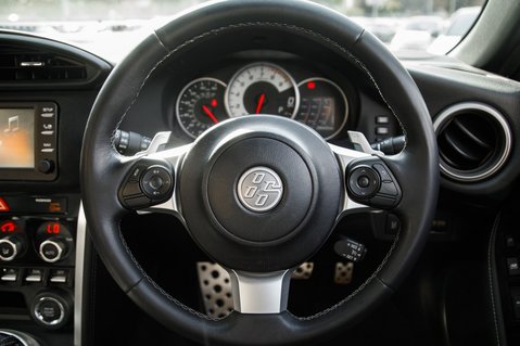 Toyota GT86 D-4S CLUB SERIES 14