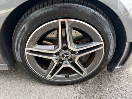 Mercedes-Benz A Class A 220 AMG LINE PREMIUM 19