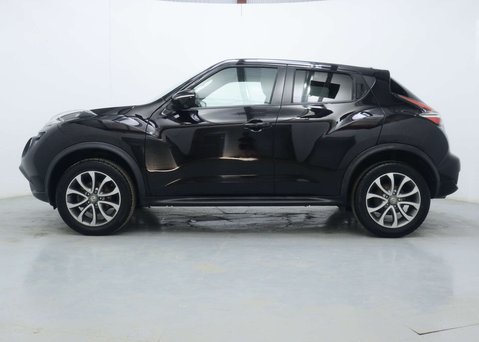 Nissan Juke 1.6 Tekna SUV 5dr Petrol XTRON Euro 6 (117 ps) 9