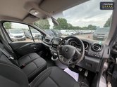 Renault Trafic LWB L2H1 Low Roof Leader LL30 Air Con Alloys Sensors Cam EURO 6 NO VAT 26
