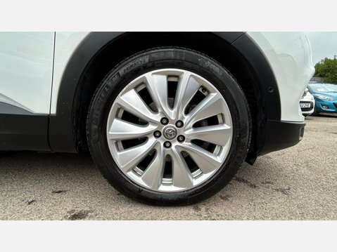 Vauxhall Grandland X 1.2 Turbo Elite Nav Premium Euro 6 (s/s) 5dr 21