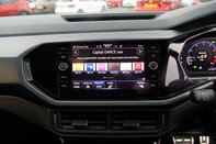 Volkswagen T-Cross R-LINE TSI DSG 23