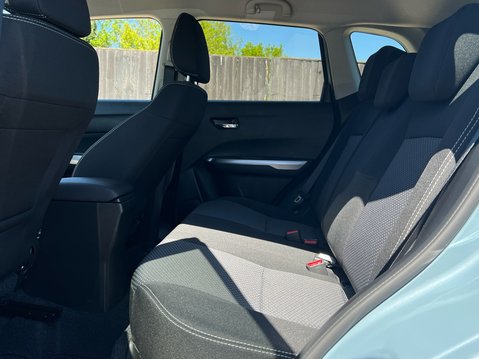 Suzuki Vitara MOTION BOOSTERJET 9