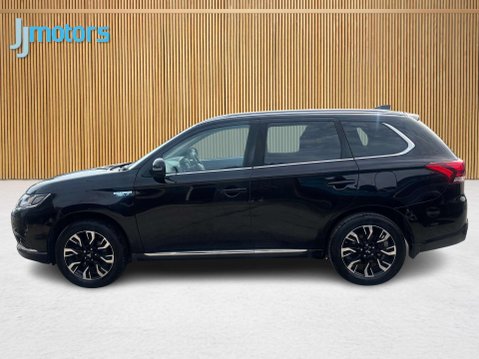 Mitsubishi Outlander 2.0h 12kWh GX4h SUV 5dr Petrol Plug-in Hybrid CVT 4WD Euro 6 (s/s) (200 ps) 22