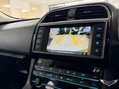 Jaguar F-Pace 2.0 D180 Prestige Auto AWD Euro 6 (s/s) 5dr 30