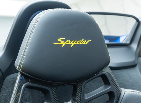 Porsche 718 SPYDER 16